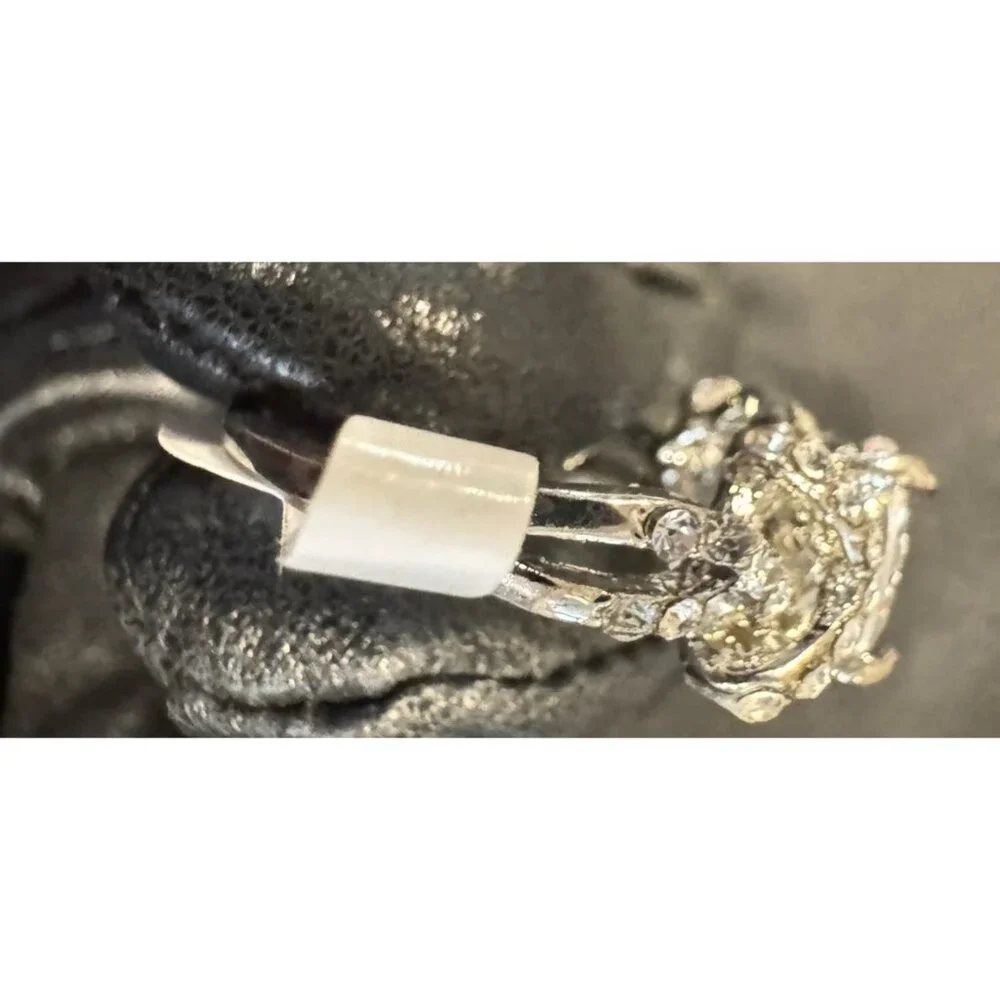 NEW Premier Designs Fashion CZ Moissanite Fashion Silvertone Ring Womens 18 US 8